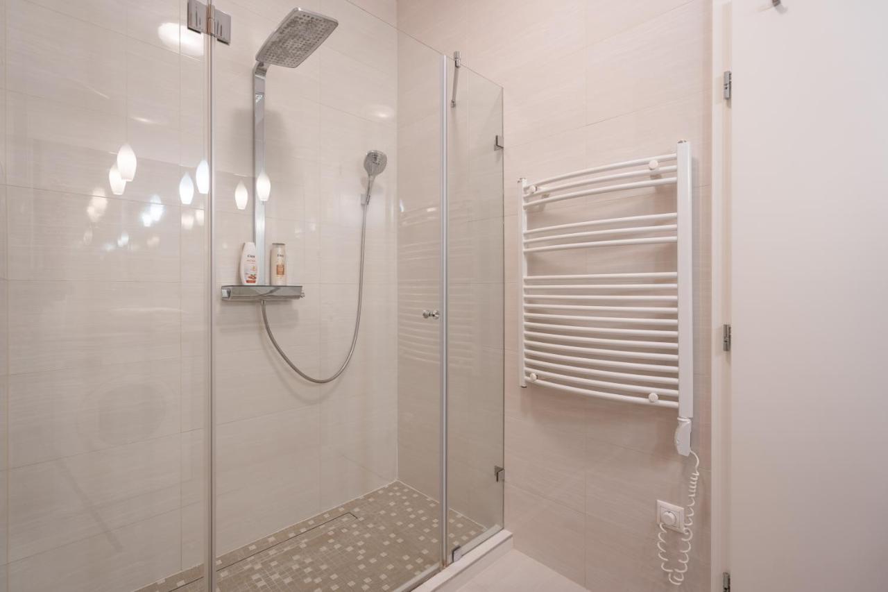Breathless Basilika View Elegant Flat With Balcony Need Reservation X Free Parking بودابست المظهر الخارجي الصورة